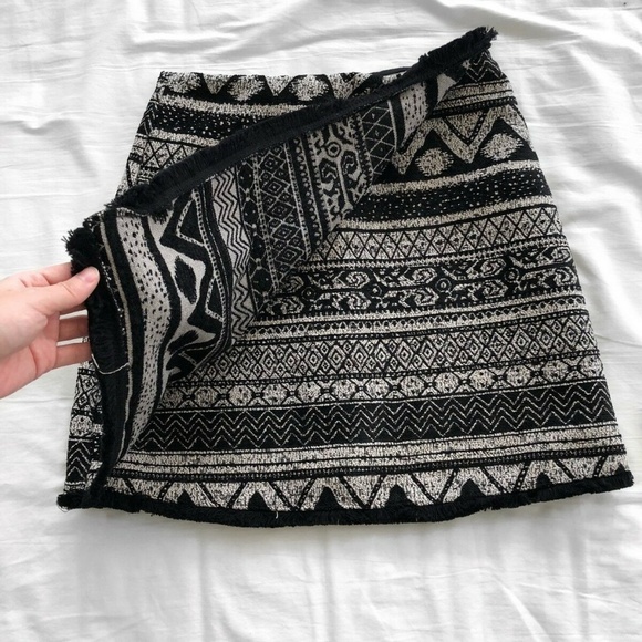 H&M Jacquard Weave Wrap Skirt NWT 2 - Picture 3 of 7